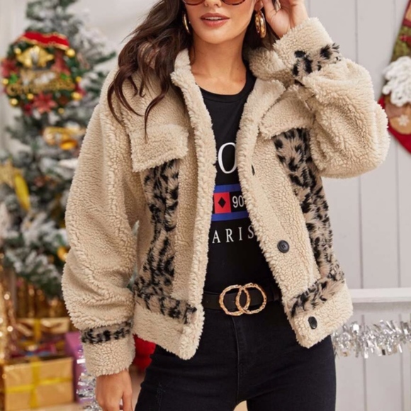 Jackets & Blazers - JULIE Leopard Print Sherpa Jacket